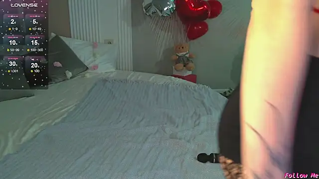 Sky Eyes  online show from March 18, 11:52 am