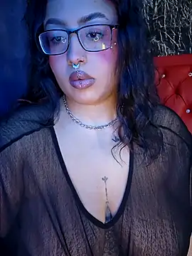 TattooedJenn online show from February 22, 11:46 pm