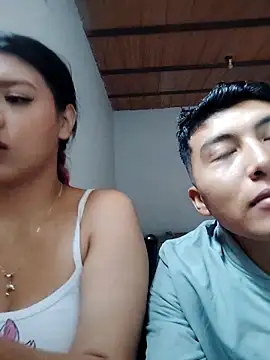 Snapshot of maye_dan chatting on October 10, 2:27 pm maye dan online show from October 10, 2:27 pm