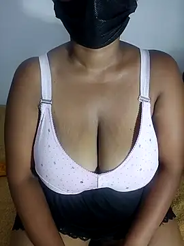 kumaricapalsex2 online show from November 20, 6:40 pm