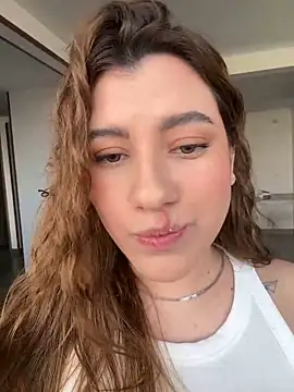 ARITOO  online show from January 20, 9:01 pm