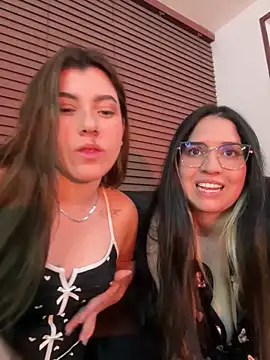 ARITOO  online show from January 26, 5:13 am