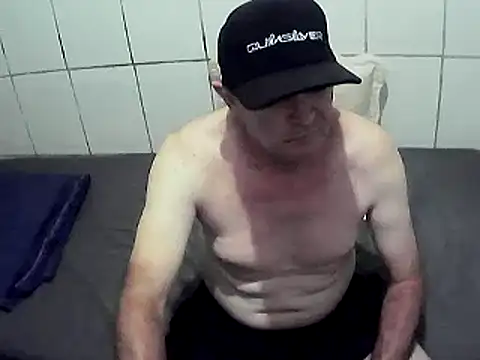 pierdona online show from March 5, 10:54 pm