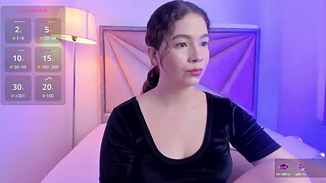 KarenPautt online show from September 30, 10:26 pm