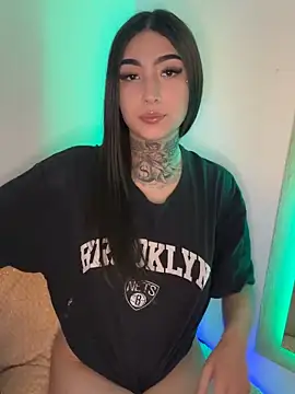 zarai angels online show from February 3, 5:24 pm