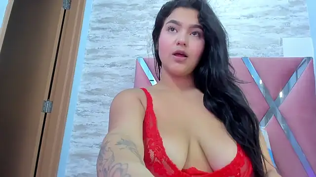 Snapshot of charlotterichardss chatting on January 18, 11:43 am charlotterichardss online show from January 18, 11:43 am