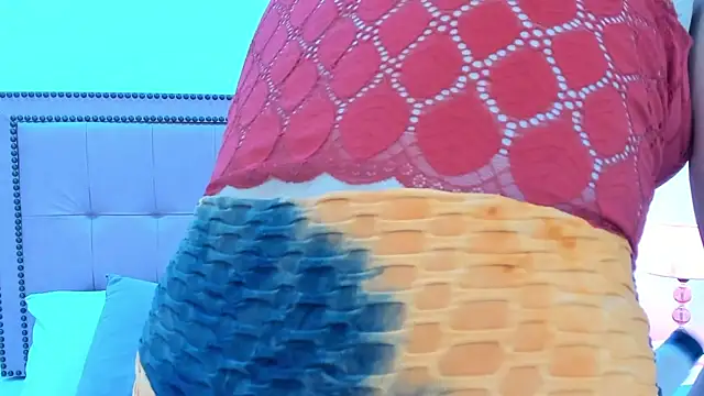 CarolinaGlamour online show from March 16, 7:06 pm