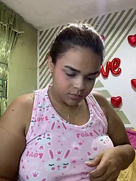 Snapshot of Evabigass chatting on November 5, 8:09 pm Evabigass online show from November 5, 8:09 pm