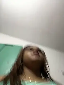 Snapshot of Evabigass chatting on December 16, 9:20 pm Evabigass online show from December 16, 9:20 pm