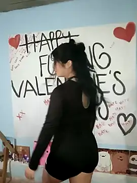 Snapshot of Elvishcassie_ chatting on February 20, 10:59 pm Elvishcassie online show from February 20, 10:59 pm