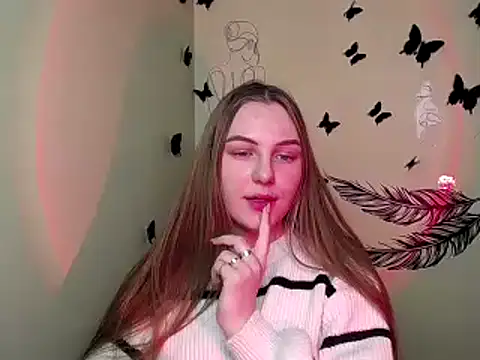 Snapshot of _AlMamiyy_ chatting on December 14, 5:25 pm AlMamiyy online show from December 14, 5:25 pm