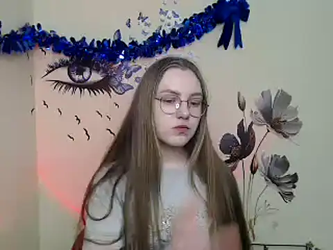 Snapshot of _AlMamiyy_ chatting on January 7, 12:34 am AlMamiyy online show from January 7, 12:34 am