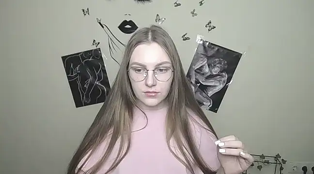 Snapshot of _AlMamiyy_ chatting on March 21, 12:50 pm AlMamiyy online show from March 21, 12:50 pm
