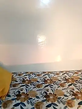 Snapshot of Zomorodaa_ chatting on October 21, 9:48 pm Zomorodaa online show from October 21, 9:48 pm