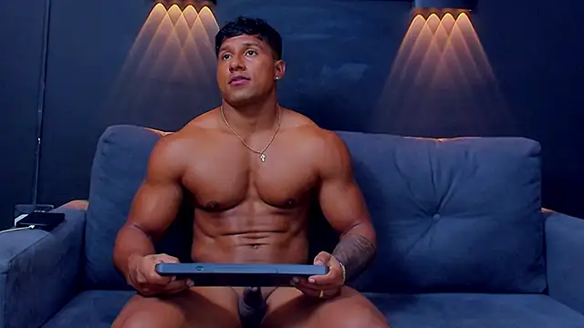 CallumMuscle online show from March 2, 6:59 am