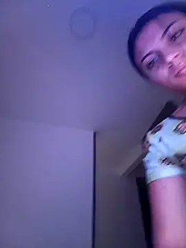 Snapshot of Any_Stone1 chatting on February 7, 4:06 am Any Stone1 online show from February 7, 4:06 am