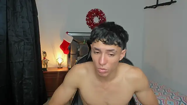 enzo sloran online show from December 4, 5:21 pm