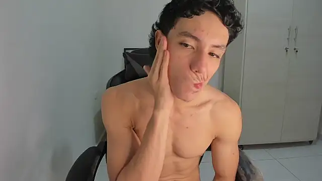 enzo sloran online show from March 20, 5:29 pm