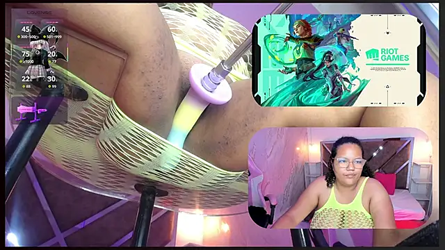MhiaRey online show from May 26, 1:07 pm