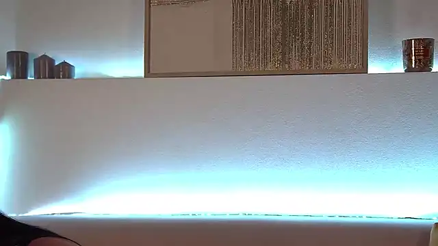 AlexandraBloom online show from February 20, 9:31 pm