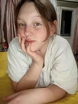 Snapshot of Aria__Dark chatting on October 25, 8:25 pm Aria Dark online show from October 25, 8:25 pm