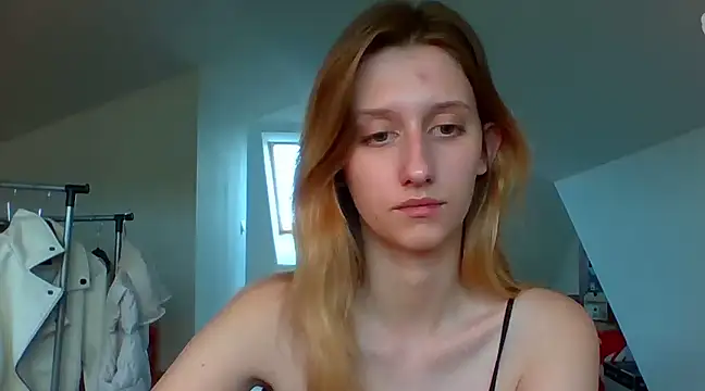 LUNA delight online show from December 4, 10:46 am