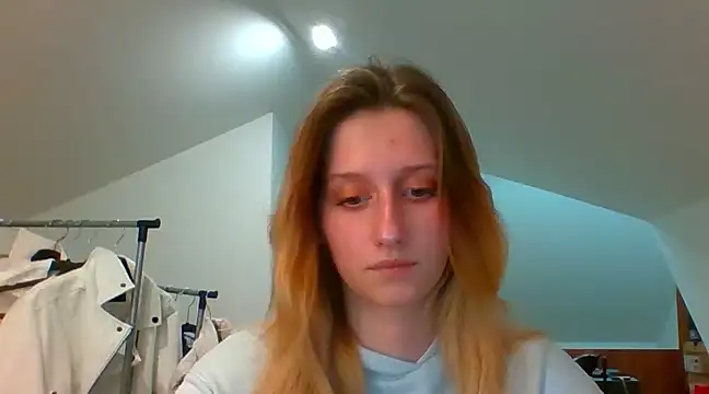 LUNA delight online show from December 6, 2:49 pm