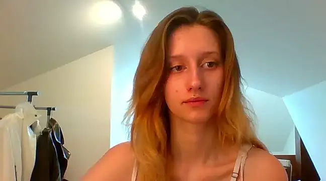 LUNA delight online show from February 25, 7:42 am