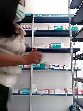 Snapshot of Megan_jennerr chatting on January 20, 3:18 pm Megan jennerr online show from January 20, 3:18 pm