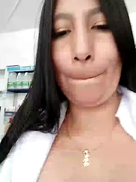 Snapshot of Megan_jennerr chatting on January 26, 5:13 pm Megan jennerr online show from January 26, 5:13 pm