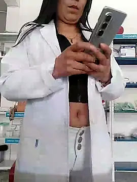 Snapshot of Megan_jennerr chatting on February 24, 2:37 pm Megan jennerr online show from February 24, 2:37 pm