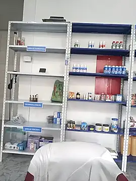 Snapshot of Megan_jennerr chatting on September 18, 3:03 pm Megan jennerr online show from September 18, 3:03 pm