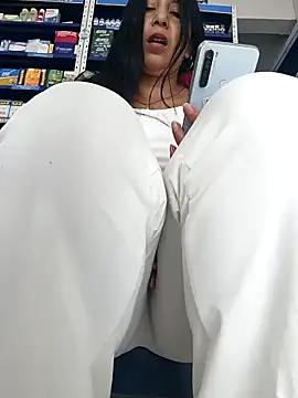 Snapshot of Megan_jennerr chatting on September 20, 3:24 pm Megan jennerr online show from September 20, 3:24 pm