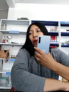 Snapshot of Megan_jennerr chatting on October 13, 2:17 pm Megan jennerr online show from October 13, 2:17 pm