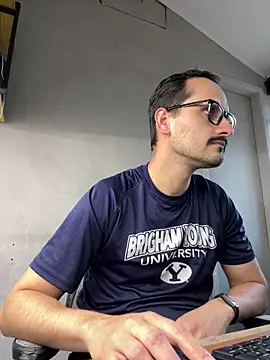 Superdad online show from December 7, 8:16 pm