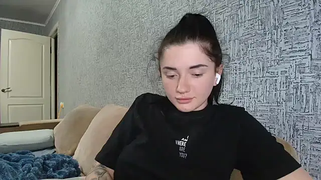 Liana diva online show from February 12, 4:13 pm