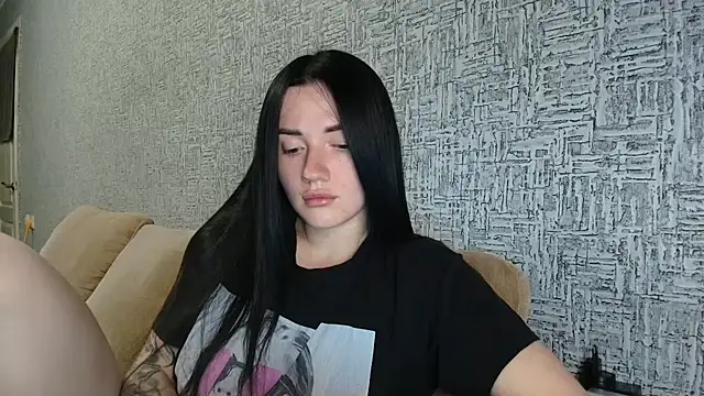 Snapshot of Liana_diva chatting on April 21, 4:45 pm Liana diva online show from April 21, 4:45 pm