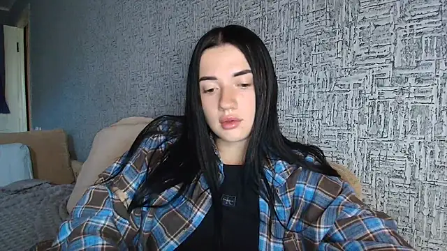Snapshot of Liana_diva chatting on May 29, 9:51 am Liana diva online show from May 29, 9:51 am
