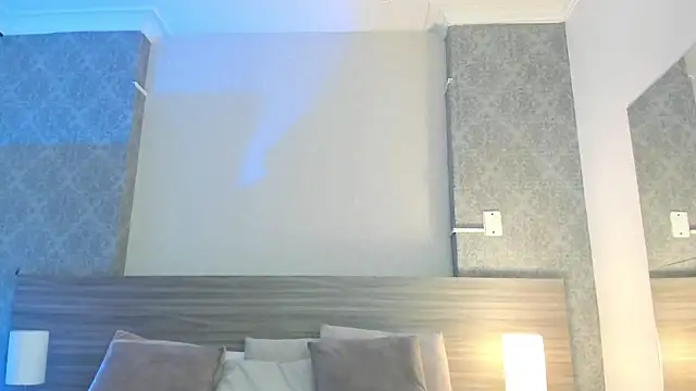 Snapshot of Mistyca chatting on May 2, 12:21 pm Mistyca online show from May 2, 12:21 pm
