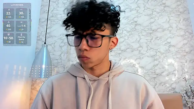 AkazaBoy  online show from September 11, 7:58 pm