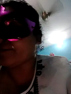 Punjabi beauty123 online show from March 22, 7:09 pm