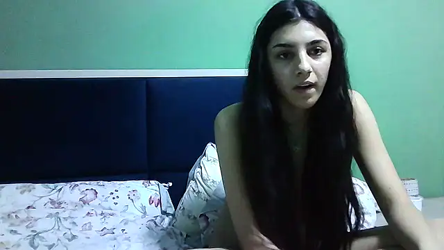 Snapshot of Ahotkittyxxx chatting on December 20, 1:54 pm Ahotkittyxxx online show from December 20, 1:54 pm