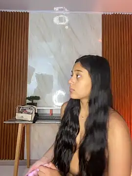 Snapshot of floriamANDjazmin chatting on November 13, 7:13 pm floriamANDjazmin online show from November 13, 7:13 pm