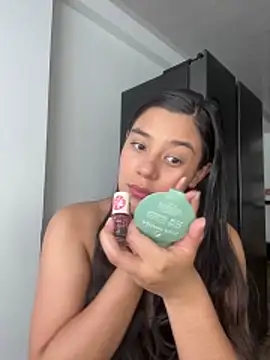 floriamANDjazmin online show from March 13, 7:20 pm