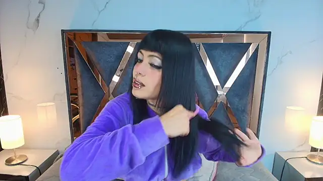 AuroraDiaz online show from April 18, 11:47 am