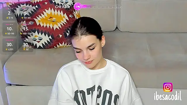 adriana allien online show from December 15, 9:31 pm