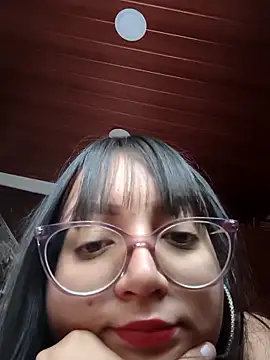 Snapshot of NanisGS_99 chatting on December 4, 9:01 pm NanisGS 99 online show from December 4, 9:01 pm