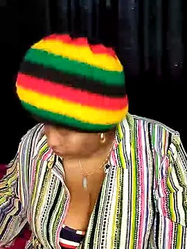 Snapshot of Leidy_quin chatting on February 5, 8:57 pm Leidy quin online show from February 5, 8:57 pm