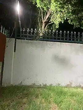 Snapshot of BeautyAuroa chatting on February 7, 7:27 pm BeautyAuroa online show from February 7, 7:27 pm