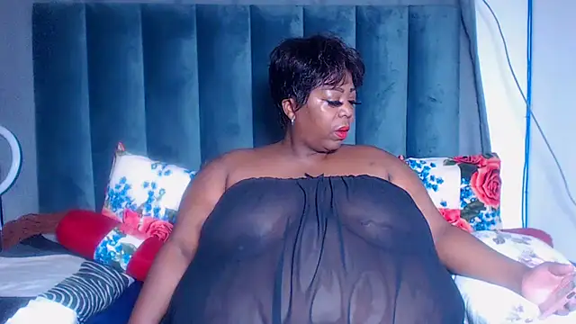 Snapshot of BustyWendyXXX47 chatting on December 4, 11:35 pm BustyWendyXXX47 online show from December 4, 11:35 pm